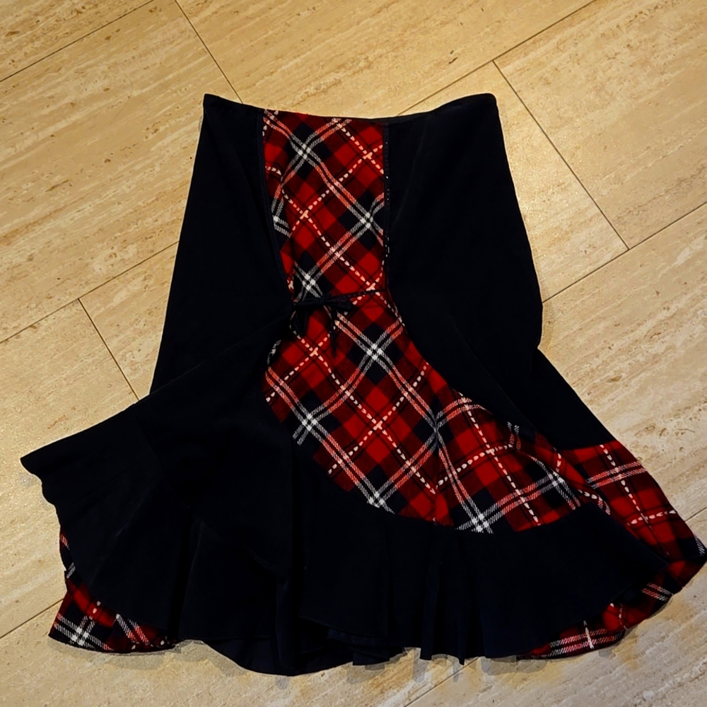 Lulumari Navy Cotton Cord Flared and Frilly Red Plaid Skirt